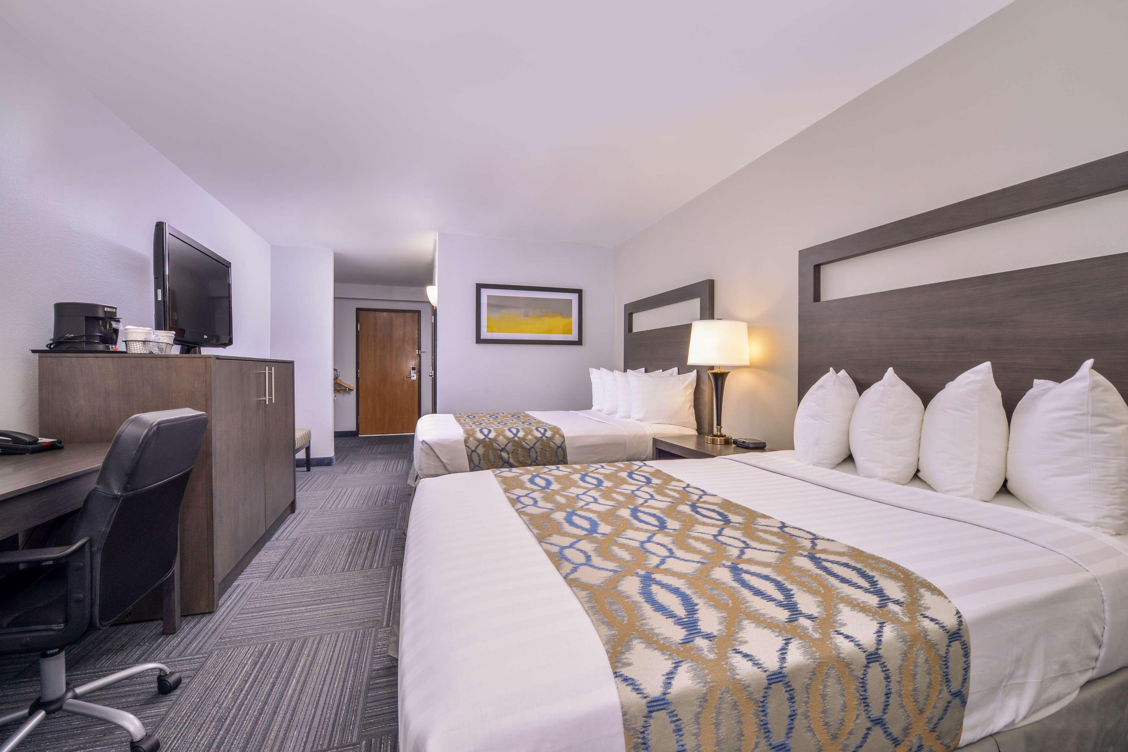 Best Western Naperville Inn Екстериор снимка