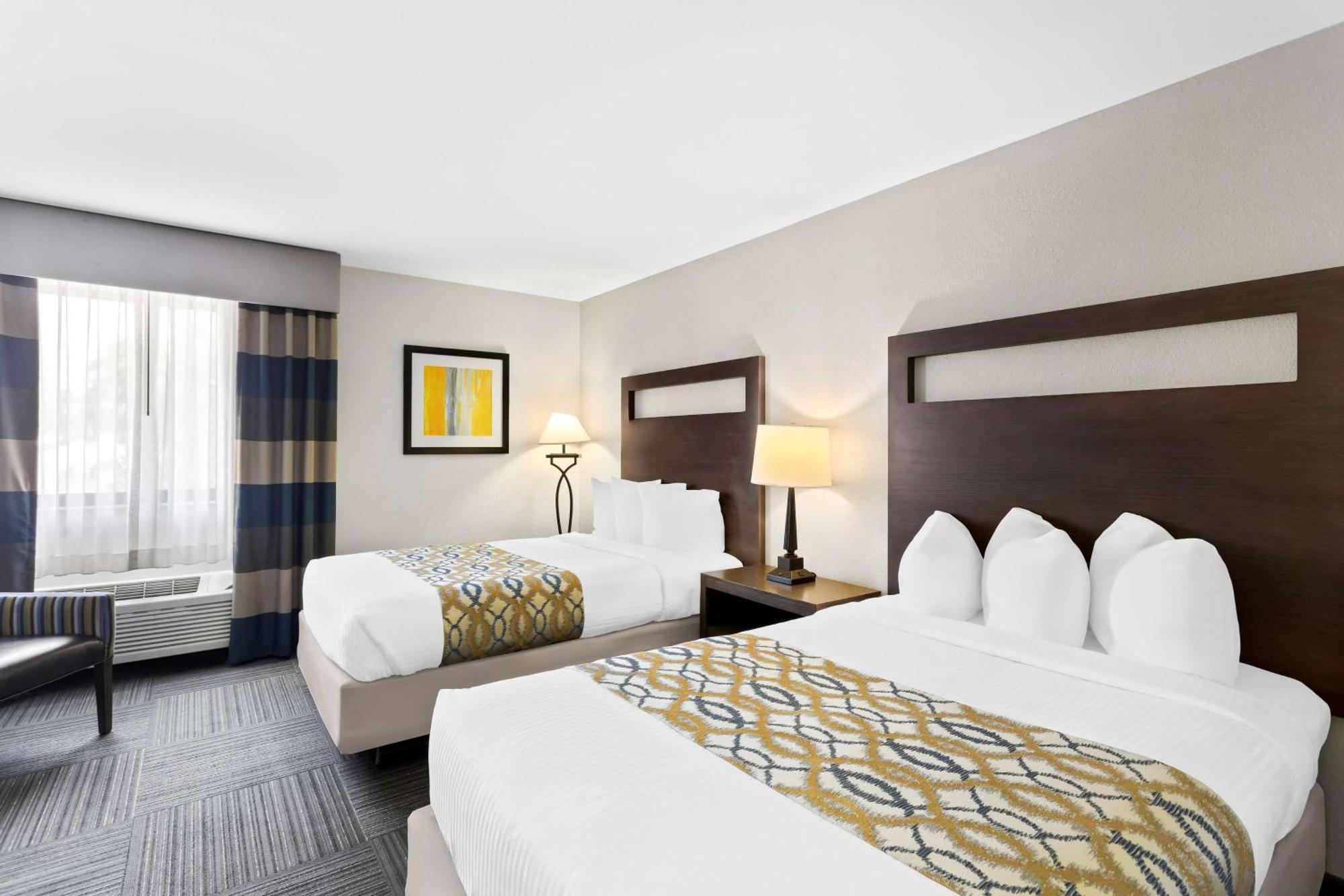Best Western Naperville Inn Екстериор снимка