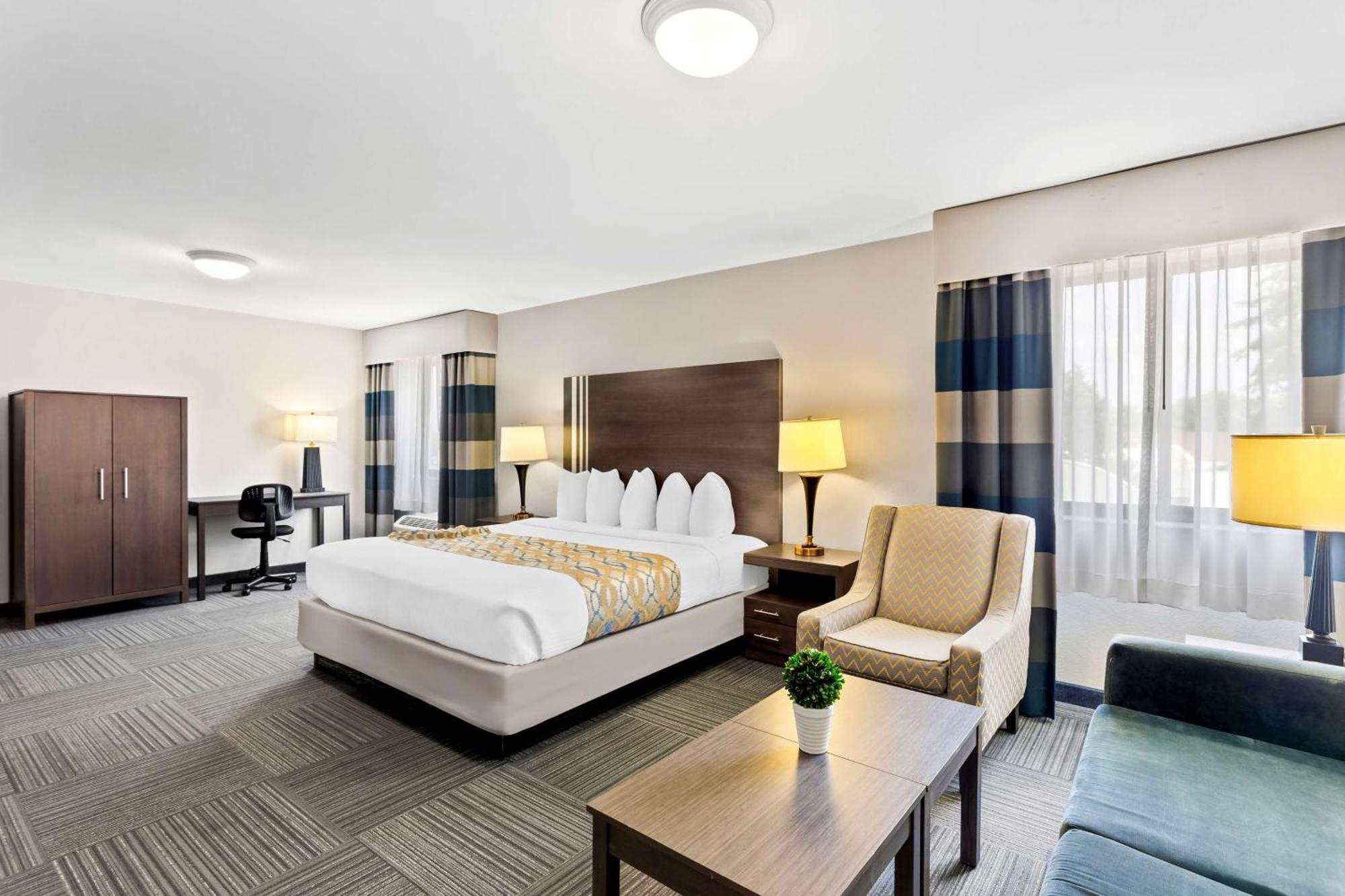Best Western Naperville Inn Екстериор снимка