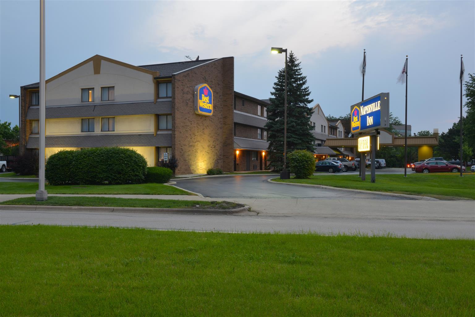 Best Western Naperville Inn Екстериор снимка